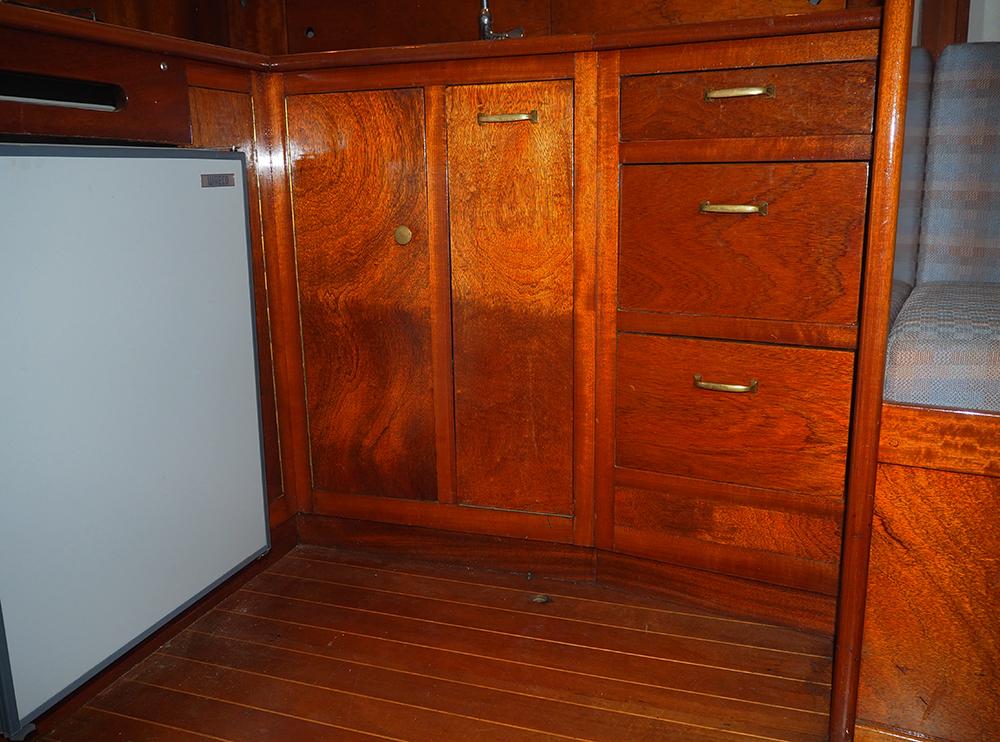 Fore ship, Accommodation